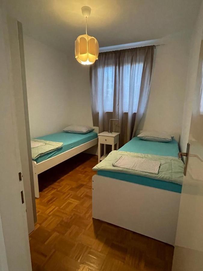 Apartments Antonija Punta Skala Next To Falkensteiner Resort Petrcane Ngoại thất bức ảnh