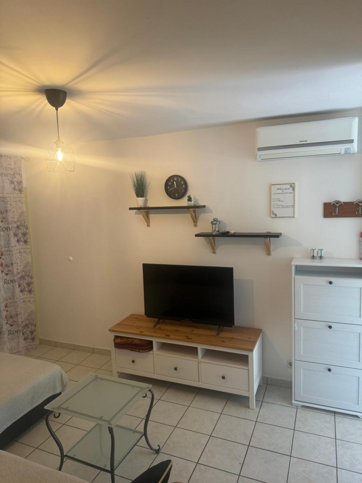 Apartments Antonija Punta Skala Next To Falkensteiner Resort Petrcane Ngoại thất bức ảnh