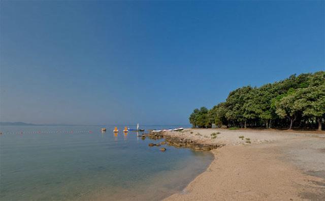 Apartments Antonija Punta Skala Next To Falkensteiner Resort Petrcane Ngoại thất bức ảnh