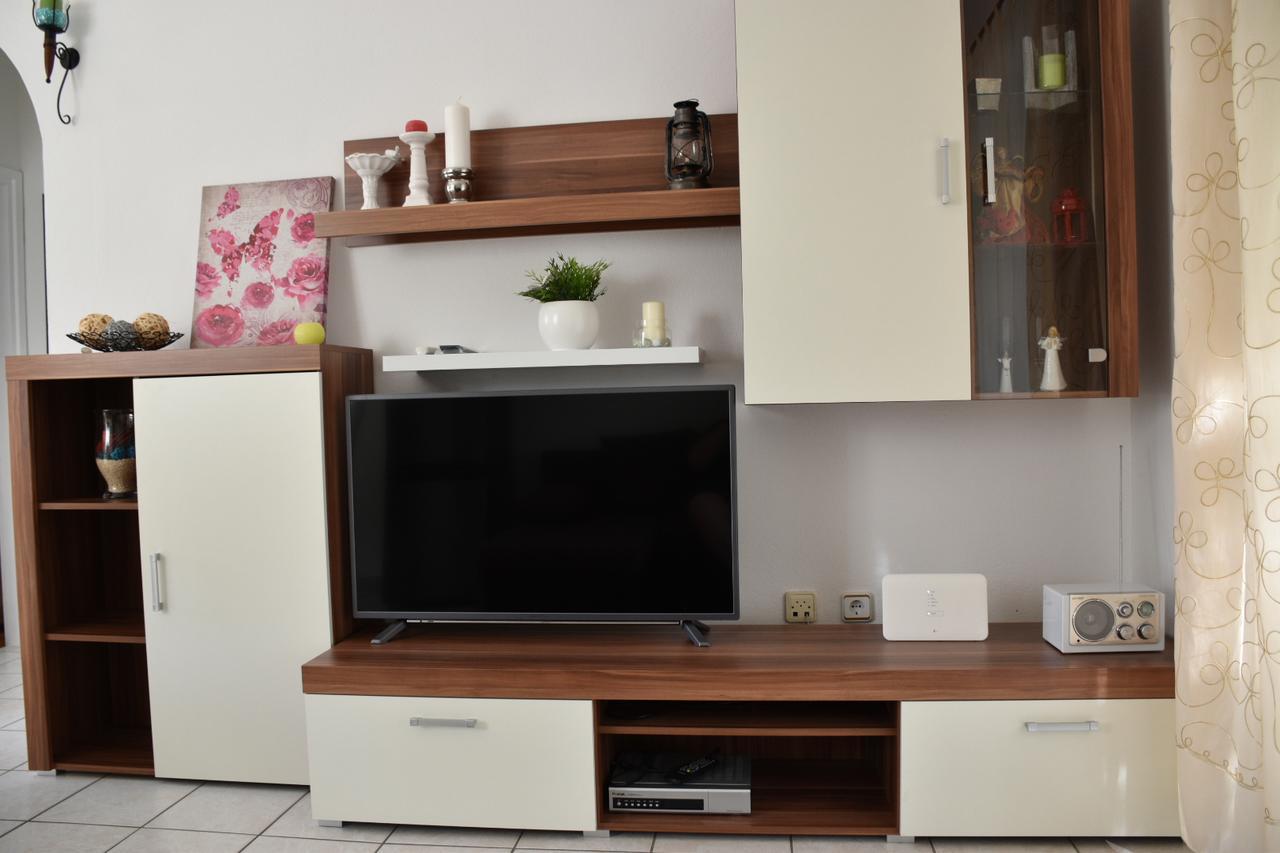 Apartments Antonija Punta Skala Next To Falkensteiner Resort Petrcane Ngoại thất bức ảnh